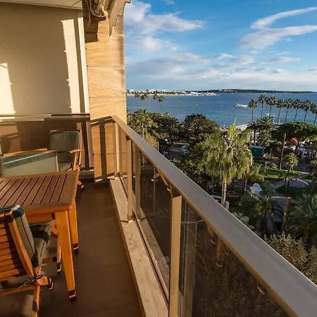 Luxury Croisette Sea View Facing Palais Cannes