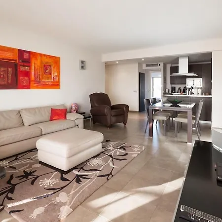 Luxury Croisette Sea View Facing Palais Cannes